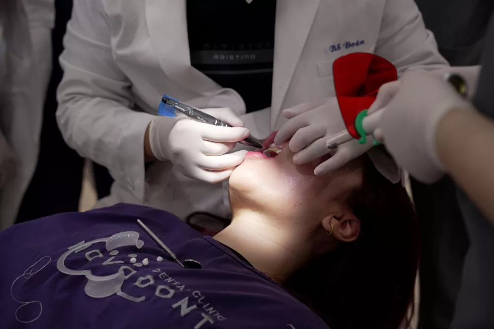 DMD vs. DDS: Unpacking the Dental Degree Debate